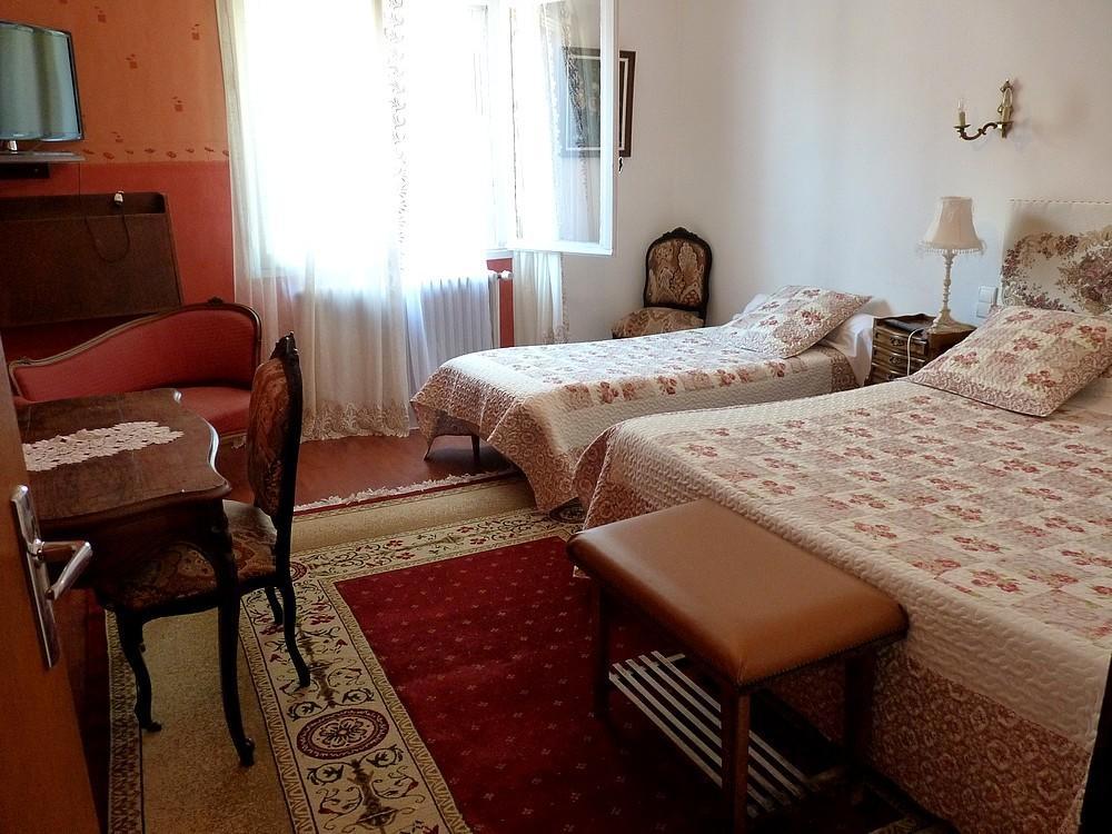Réalmont Hotel Le Mont Royal מראה חיצוני תמונה