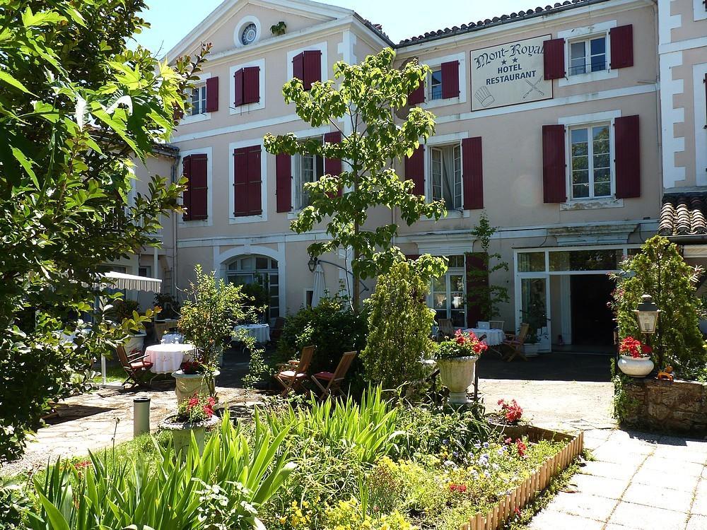 Réalmont Hotel Le Mont Royal מראה חיצוני תמונה